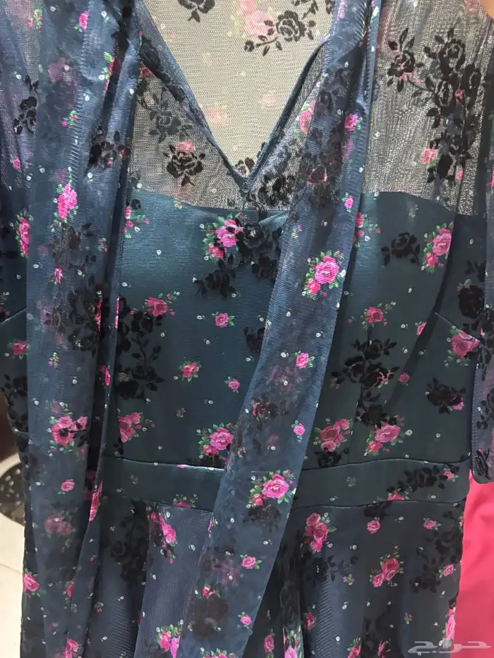 فستان للبيع سعر الشراء 399 سعر البيع 390 مقاس L 5