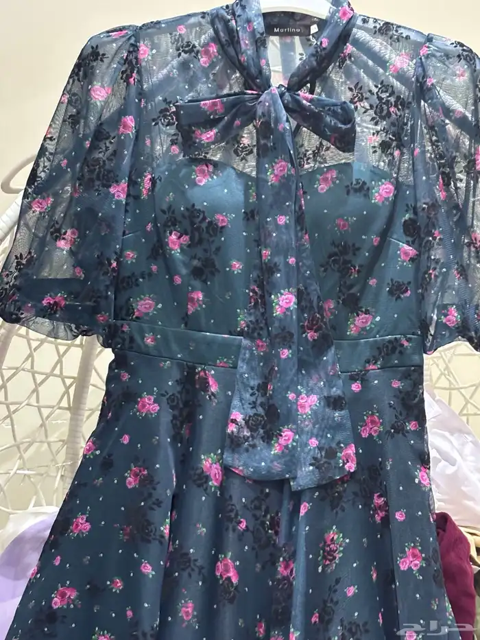 فستان للبيع سعر الشراء 399 سعر البيع 390 مقاس L 2