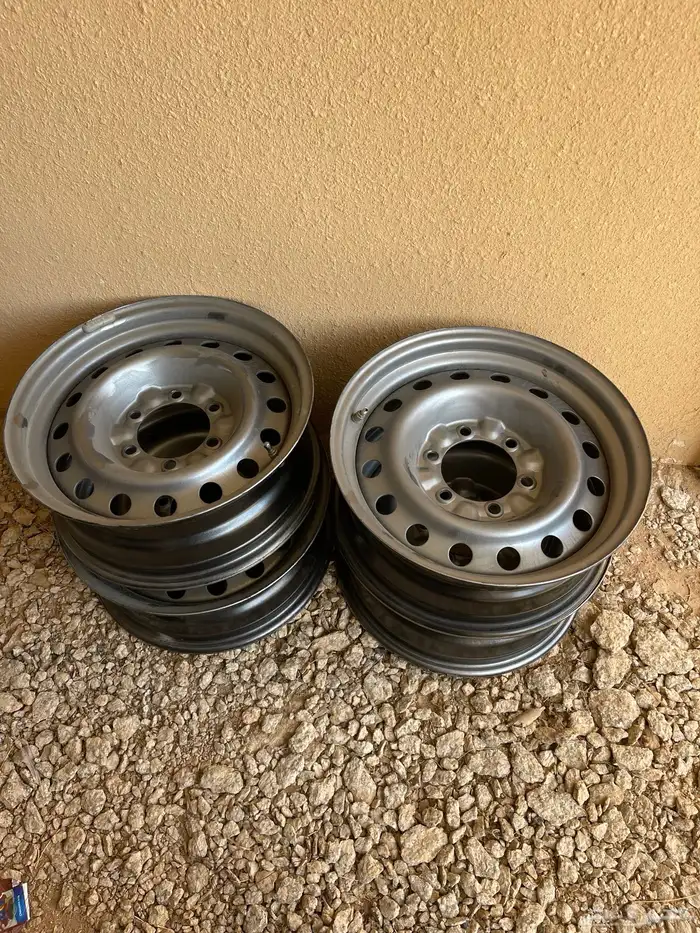 جنوط صنيه نظيفه خاليه من الرجه والطعوج 0