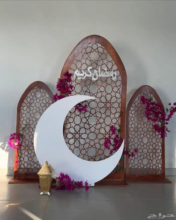 استاندات رمضان بتصاميم فريدة أضف لمسة روحانية لأجواء رمضان 4