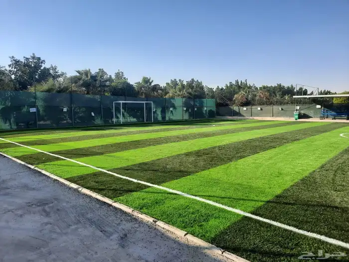 إنشاء ملاعب كرة قدم معتمدة مواصفات فيفا 12
