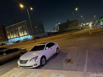 لكزس 2010 3