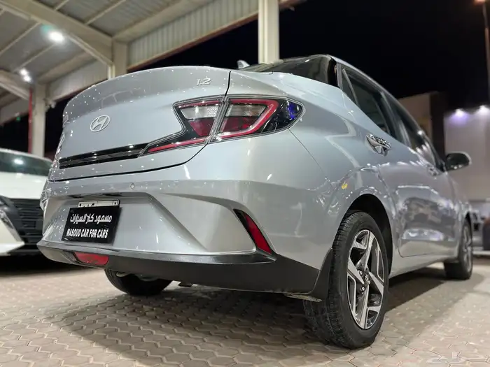 هيونداي. 2024 جراند اي 10 15