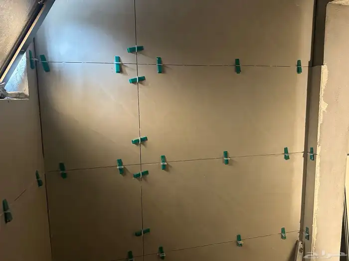 مبلط بلاط سراميك باكستاني الباحة 0