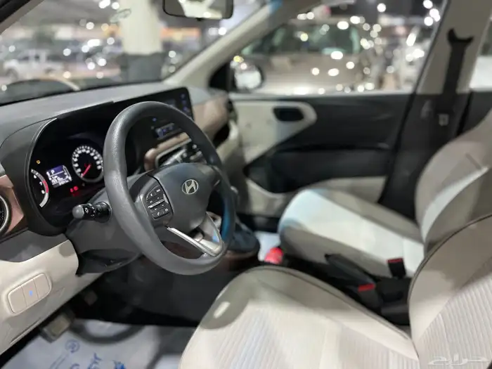 هيونداي. 2024 جراند اي 10 23