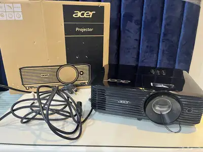 أيسر بروجيكتور دي أل بي ثلاثي الابعاد  اسود - X118H 0