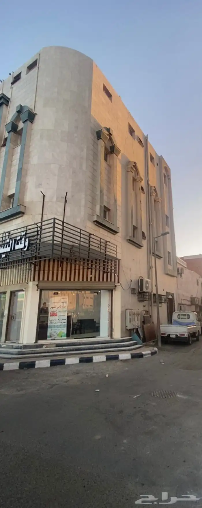 عماره تجاريه للبيع على شارعين 1