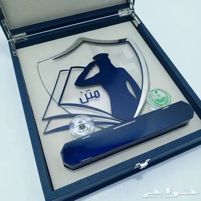 تصميم وتنفيذ دروع مع الصناديق 1