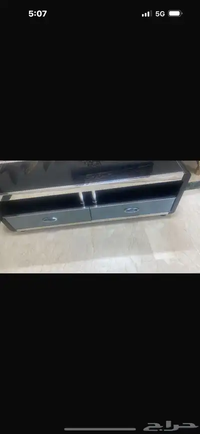 للبيع مدخل صالة و طاولة تلفاز وطاولة صغيرة مستعمله 1
