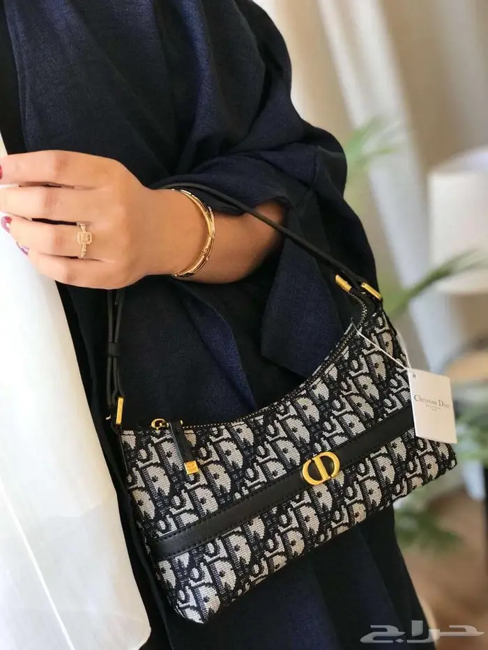 شنطات نسائية كريستيان Diior شنط ماركة اكثر طلب متعددة الوان 4