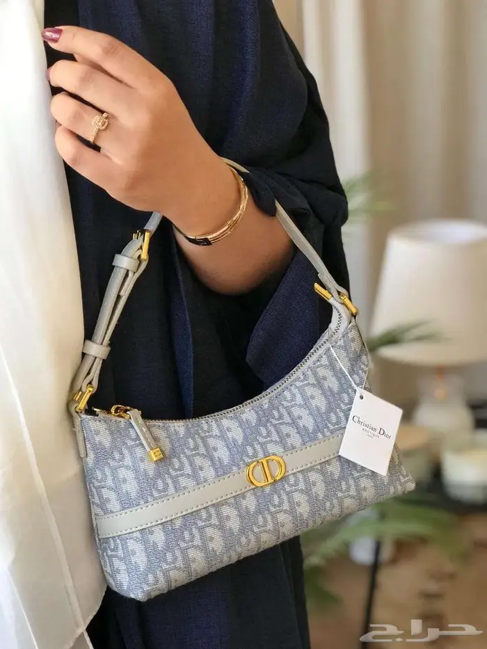 شنطات نسائية كريستيان Diior شنط ماركة اكثر طلب متعددة الوان 3