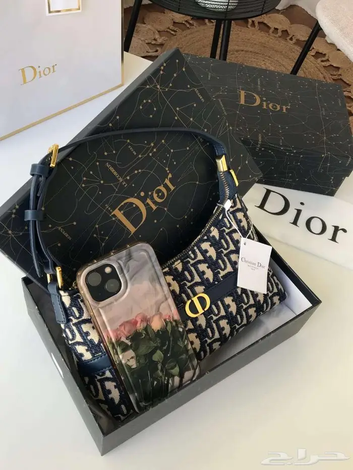 شنطات نسائية كريستيان Diior شنط ماركة اكثر طلب متعددة الوان 18