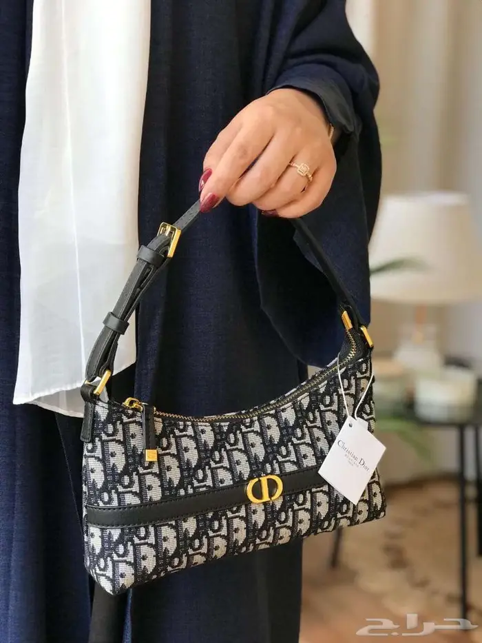 شنطات نسائية كريستيان Diior شنط ماركة اكثر طلب متعددة الوان 8
