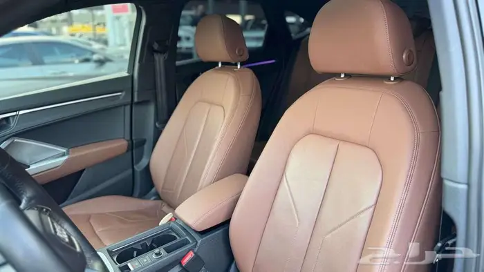 اودي 2020 Audi Q3 Sport back-quattro TFSI 8