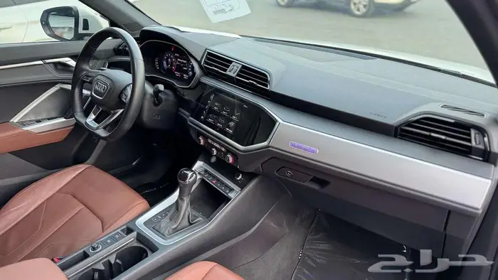اودي 2020 Audi Q3 Sport back-quattro TFSI 10