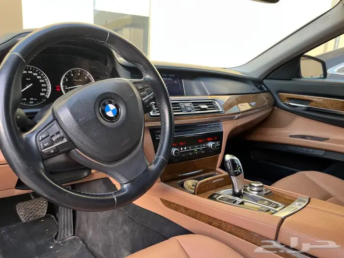 Bmw 730 وكالة ممشى قليل 6