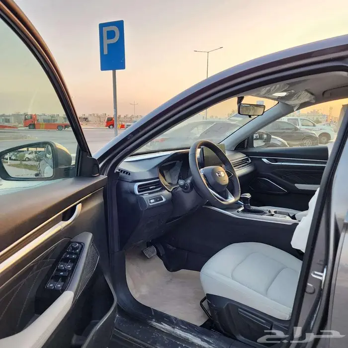 جيلي امجراند GS 4