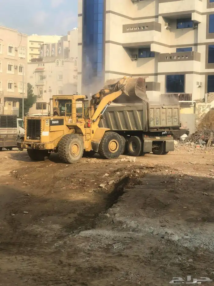 قلابات سكس شيولات تريلات بوكلينات للايجار يومي شهري 2