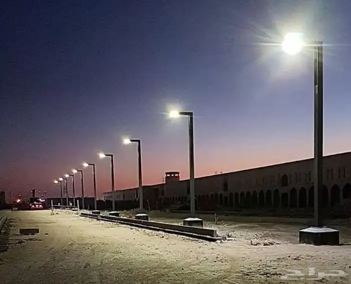 اعمدة انارة وجسمات واشكال جمالية 27