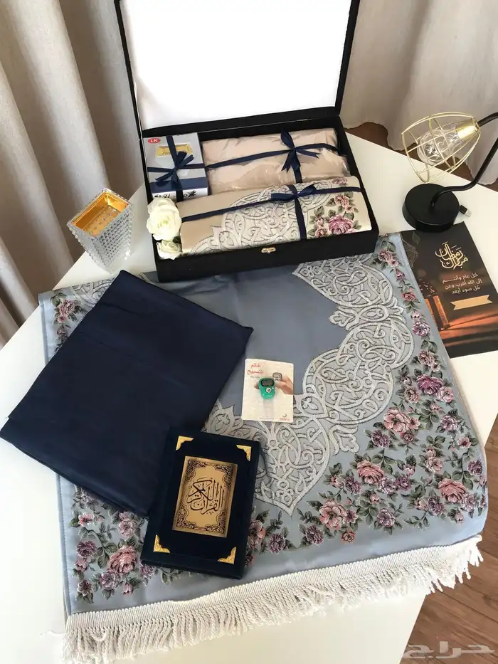 بوكس طقم هديه سجادة وشرشف 1