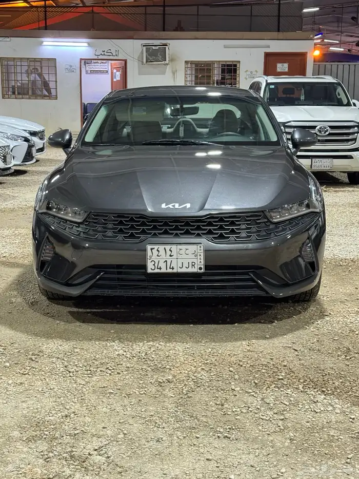 للبيع كيا 5 2022 السعر 65 0