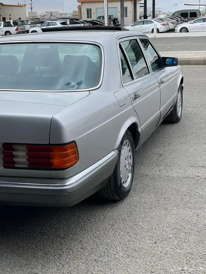 مرسيديس 560 5