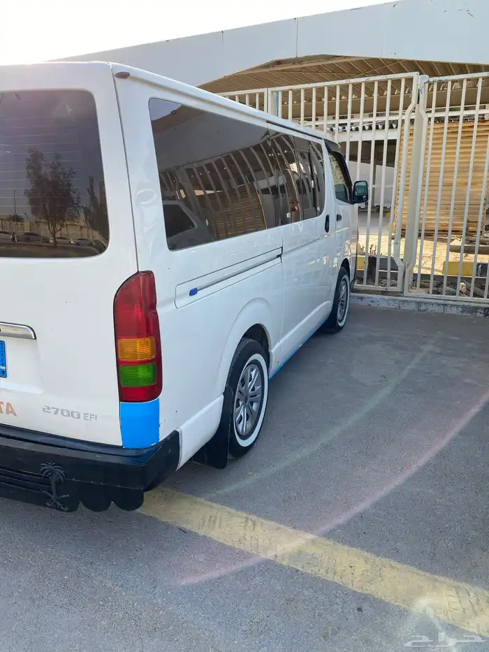 باص تويوتا هايس للإيجار 14 راكب معة سايق توصيل نقل عمال 1