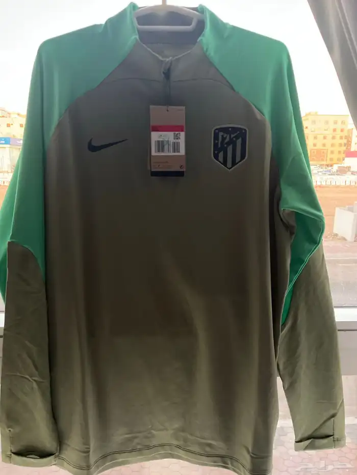 بلوفرات اصلية من نايك authentic pullover from nike 33