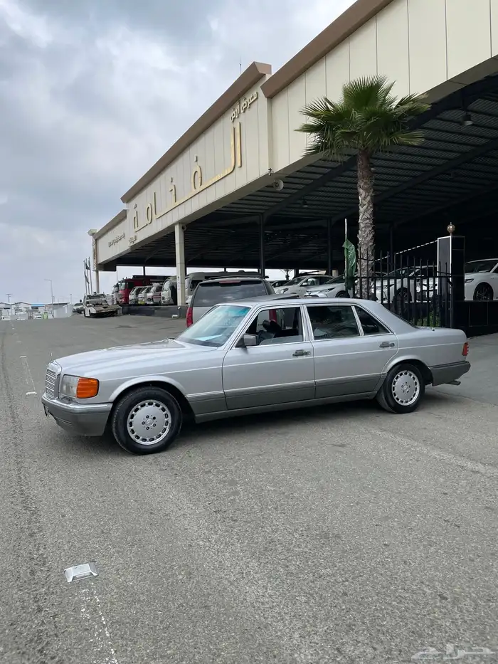 مرسيديس 560 0