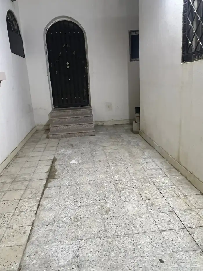استراحة عزاب للايجار 3