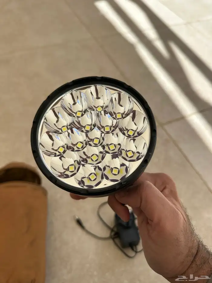 كشاف LED شركة املينت الامريكية SR16 3