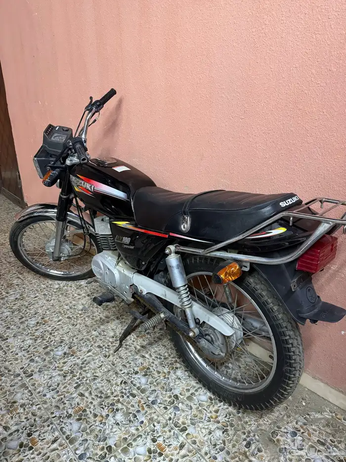 دباب سوزوكي x100 موديل 2005 والثاني 2007 باريان 8