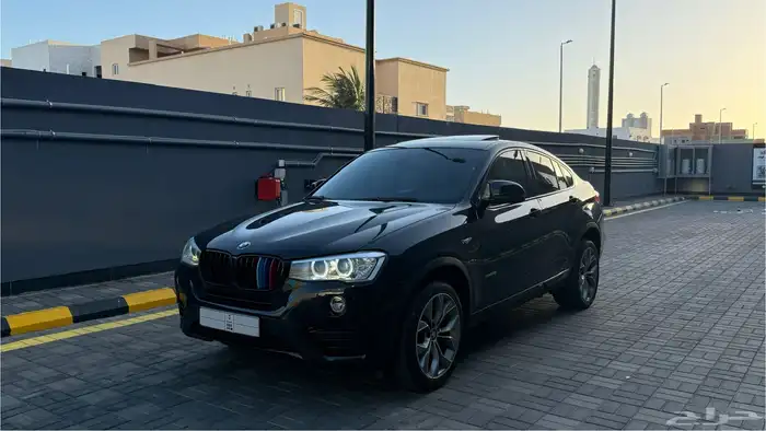 بي ام دبليو x4 2016 1