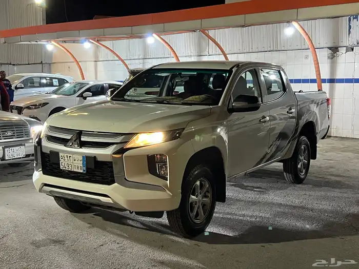 ميتسوبيشي L200 ديزل مخزنه 2