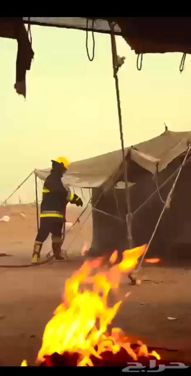 عربه إطفاء للحريق معتمده من قبل الدفاع المدني 5