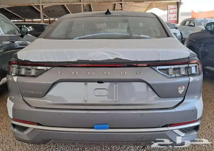 عرض خاص فورد توروس تيتانيوم 2025 14