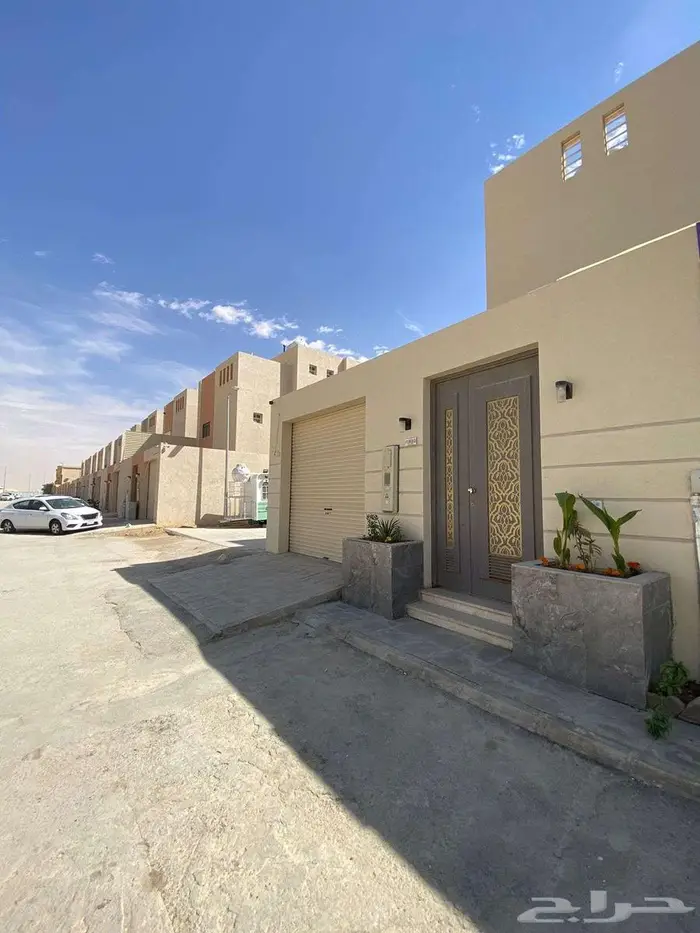 للبيع فيلا درج داخلي في الرياض حي الجنادرية - عرض رقم H777 0