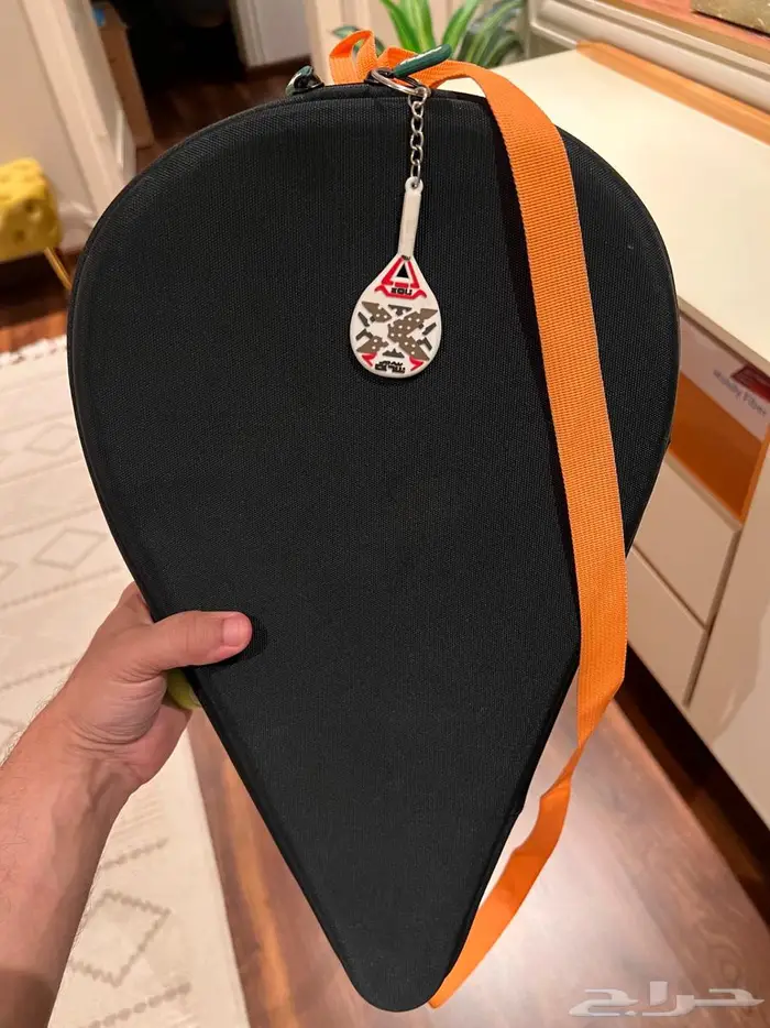 ميداليات على شكل مضرب بادل 3
