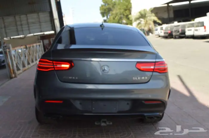 مرسيدس GLE 43 موديل 2018 AMG فل الفل بودي وكالة 9