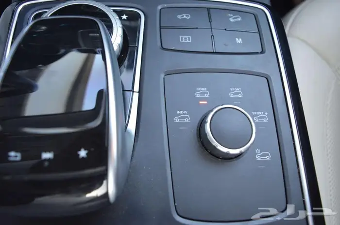 مرسيدس GLE 43 موديل 2018 AMG فل الفل بودي وكالة 26