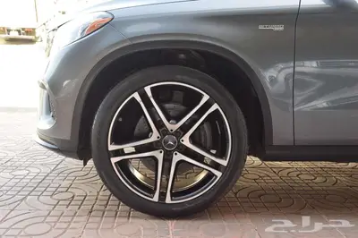 مرسيدس GLE 43 موديل 2018 AMG فل الفل بودي وكالة 56