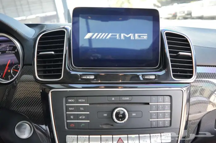 مرسيدس GLE 43 موديل 2018 AMG فل الفل بودي وكالة 18