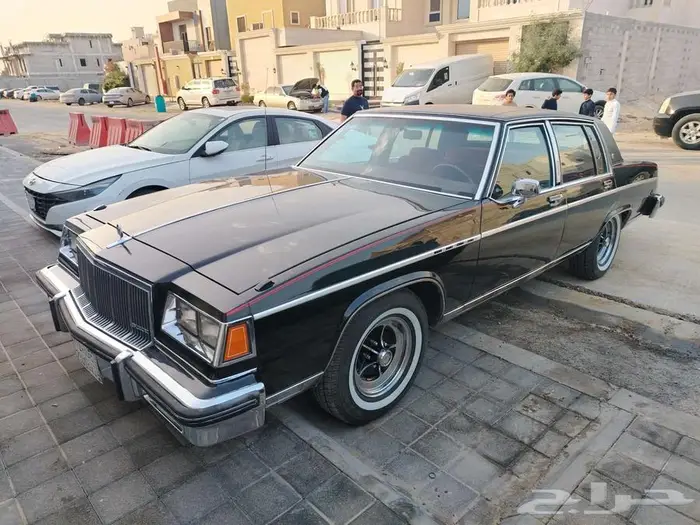 للبيع بيوك موديل 1983 5