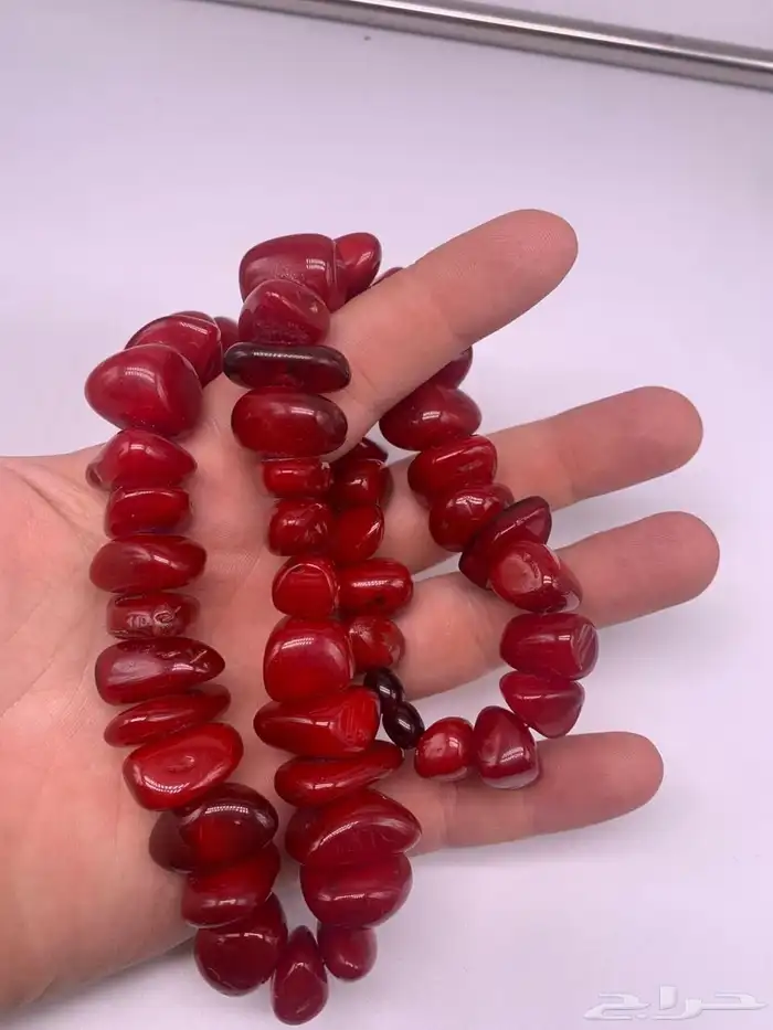 عقد كهرمان شجري قيم جدا 2