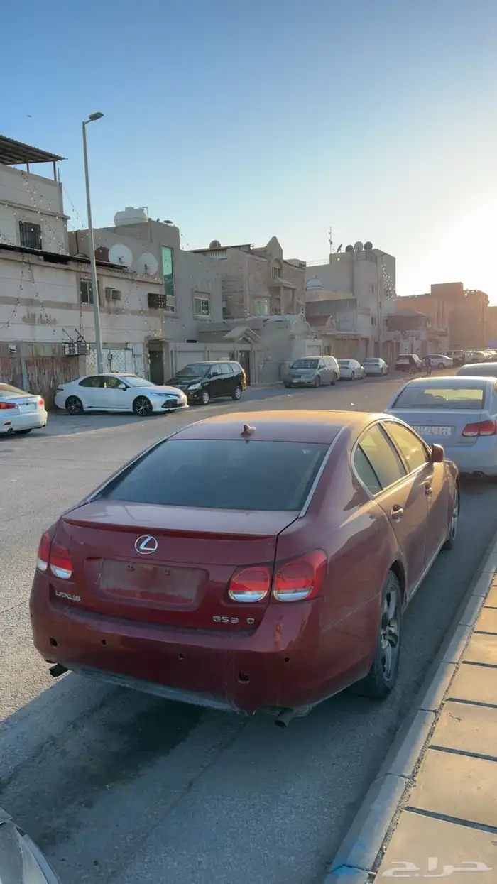 للبيع لكزس جي اس 350 قطع غيار 3