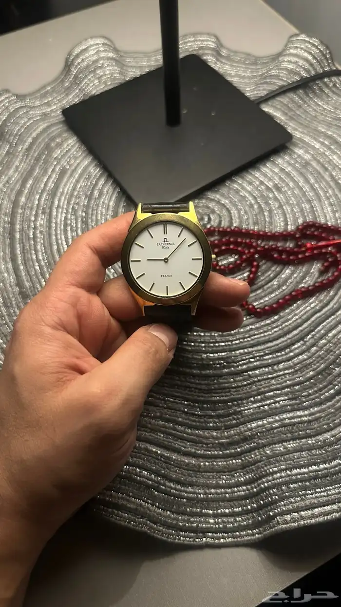 ساعة يد رجالية la defence باريس أصلية 0