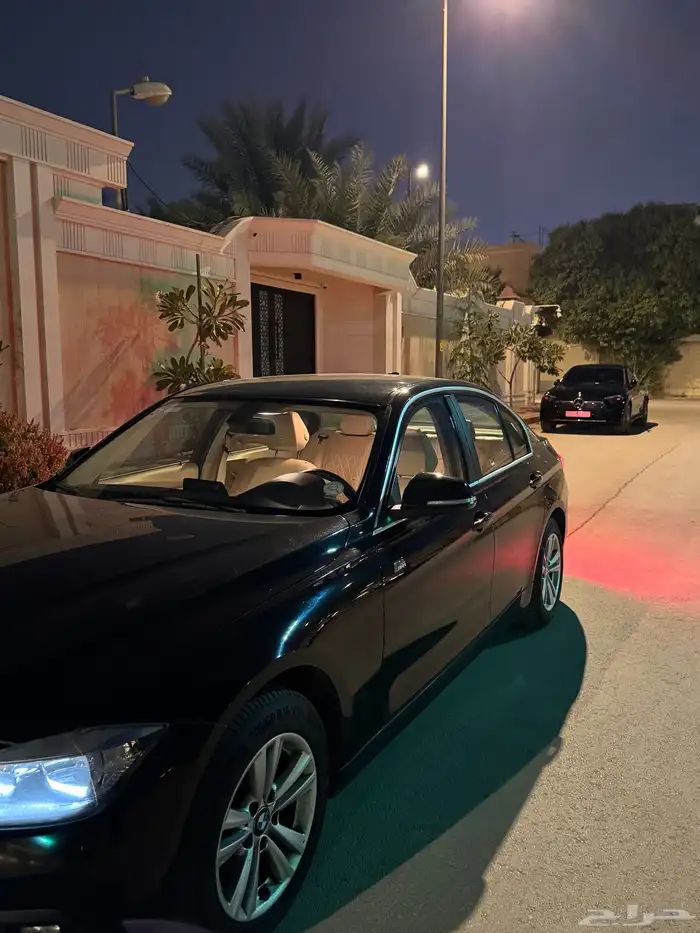 بي ام دبليو الفئة الثالثة للبيع 10