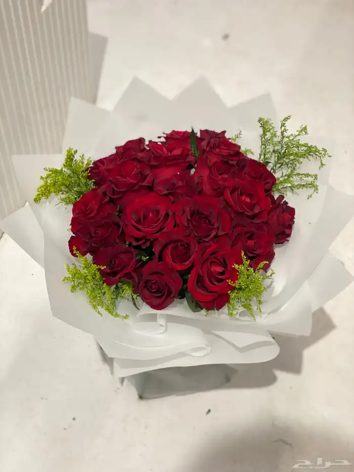 باقه خطوبه ورد وهدايا بالون فازات 1