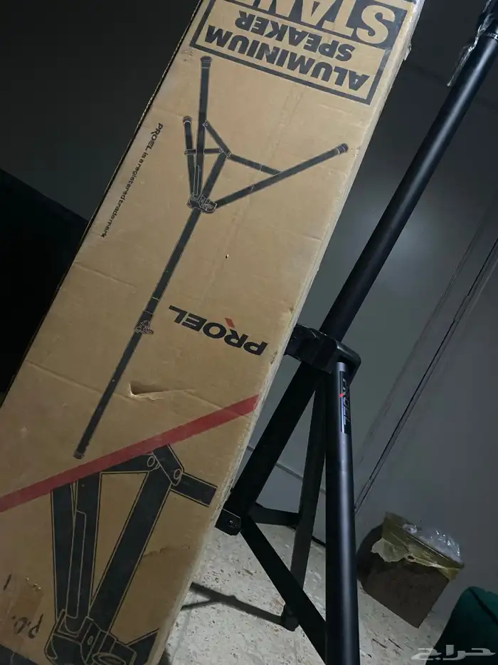 ستاند سماعات 3