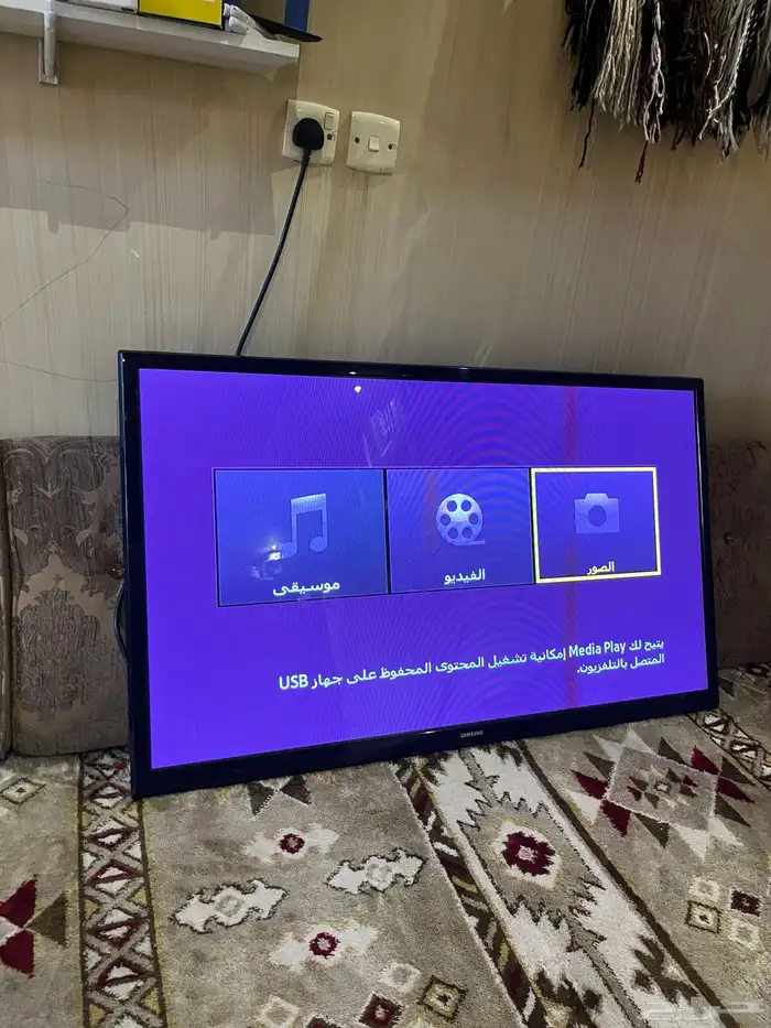 شاشة سامسونج نظيفة للبيع 1